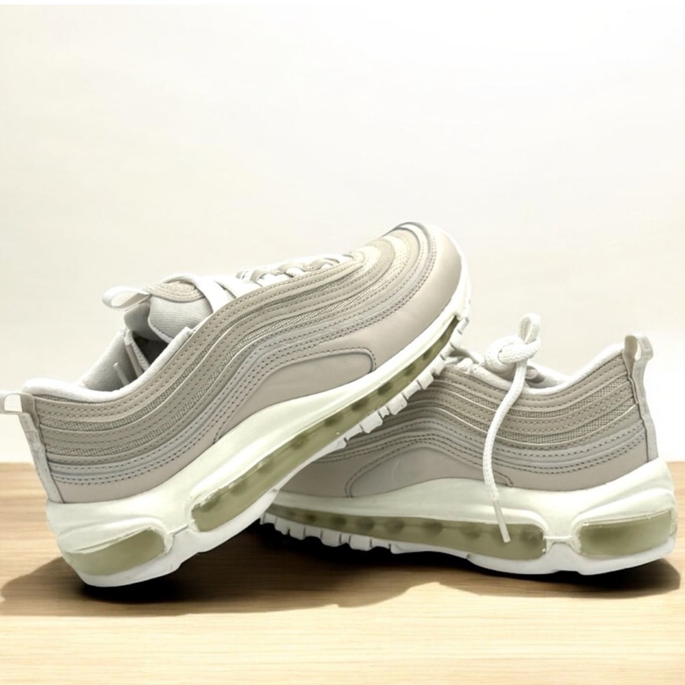 Women's AIR MAX 97 - Size 7